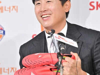 구자철 현역 은퇴 발표에 팬들 충격