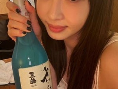 강예원 SNS로 물오른 미모 과시해 화제