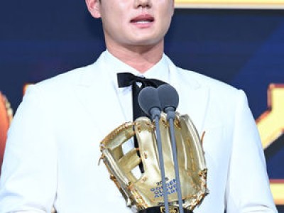 김주원 유격수 골든글러브 첫 수상