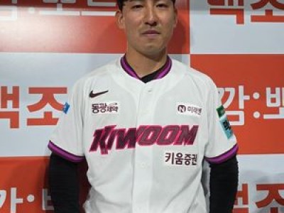 키움 카나쿠보 데뷔 첫 세이브에 성공