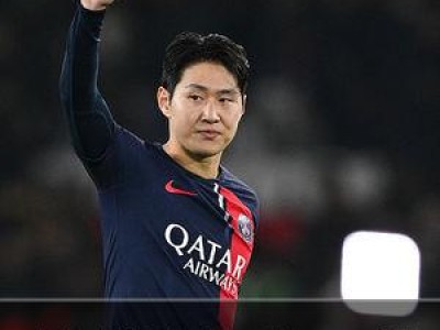 이강인 허벅지 부상으로 재활 시작