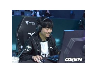 메자이로 풀 스택 15분대 기록에 화력쇼 마무리