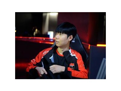 배구 여자팀 2세트 패배 후 3세트 반격 성공