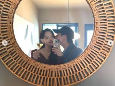 배성재-김다영 결혼 앞두고 뽀뽀사진 공개