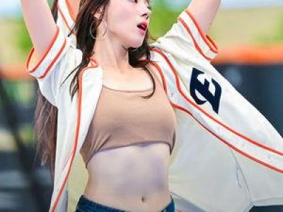 한화 치어리더 하지원 응원 무대에 화제 되다