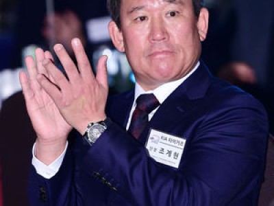 KBO 유튜브에 체크스윙 영상 공개 팬들 반응 뜨거워