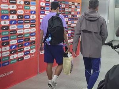 손흥민 김민재 쓴소리에 고개 끄덕이는 장면 공개
